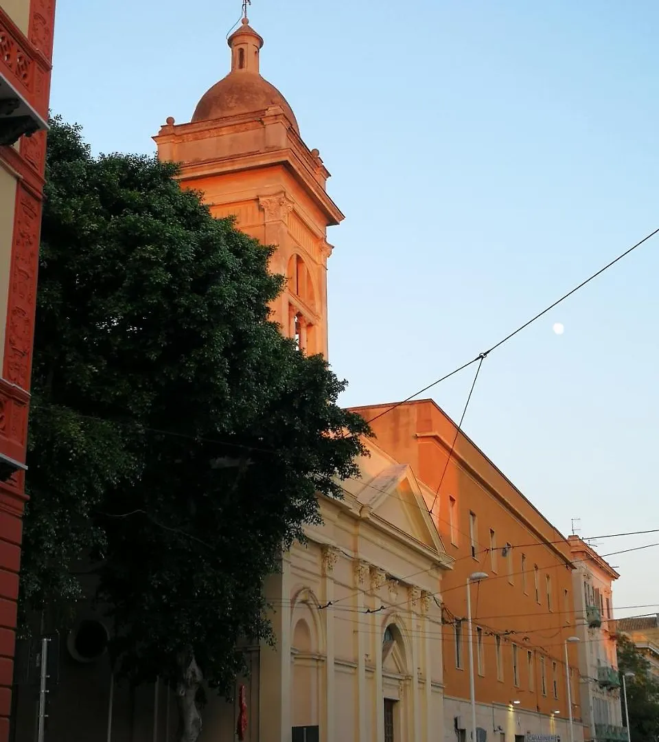 Da Agnese Locazioni Brevi Hotel Cagliari 2*,